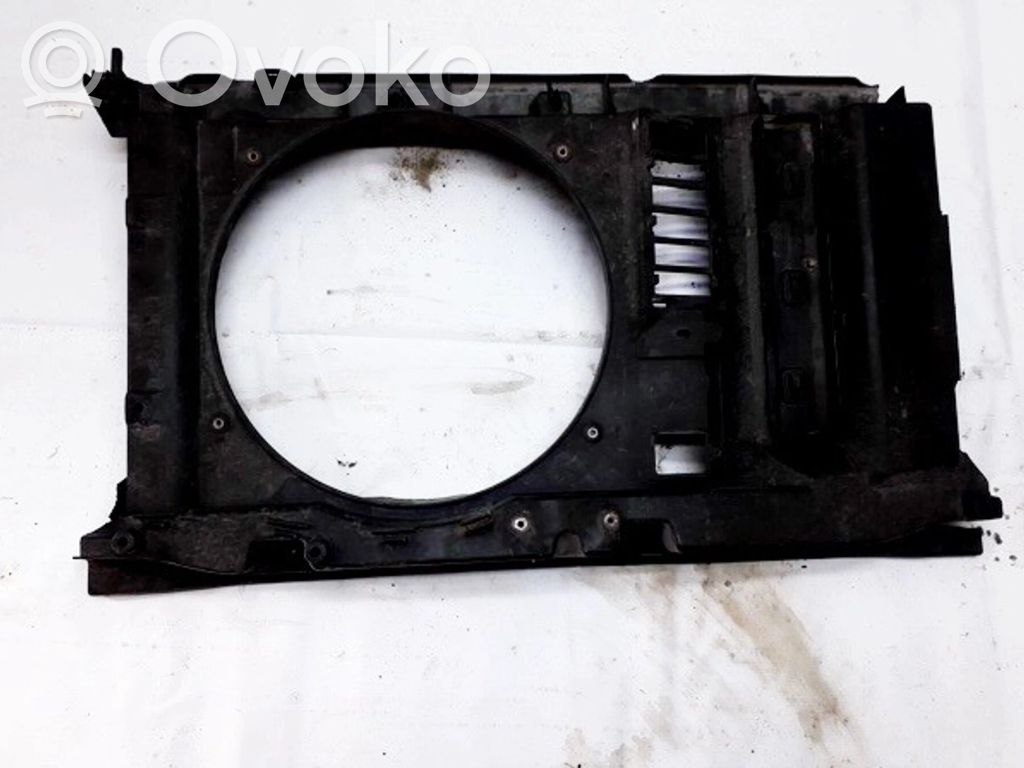 Peugeot 307 Aro de refuerzo del ventilador del radiador 