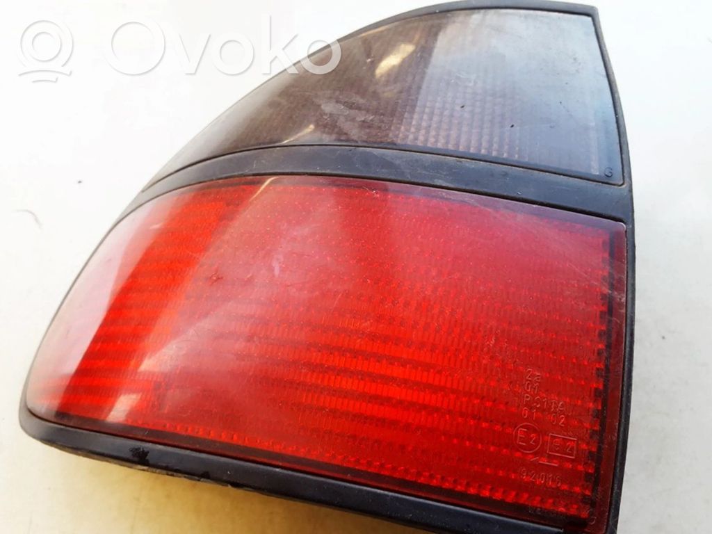 Renault Laguna I Lampă spate în caroserie 