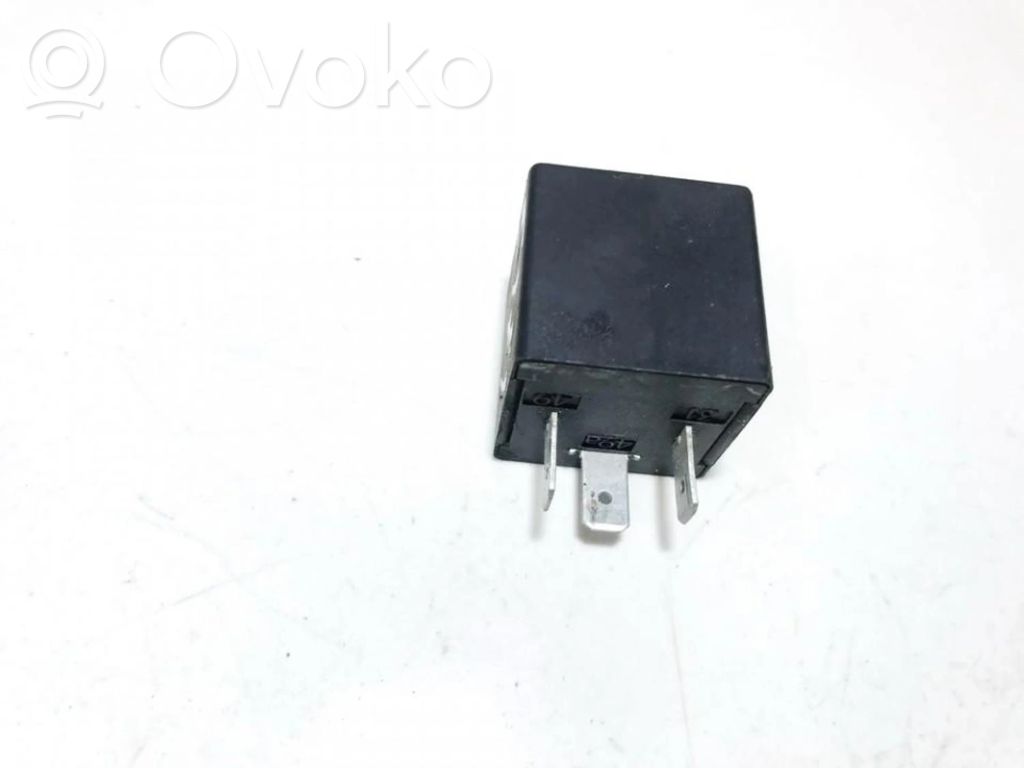 Volkswagen Polo III 6N 6N2 6NF Alte relee