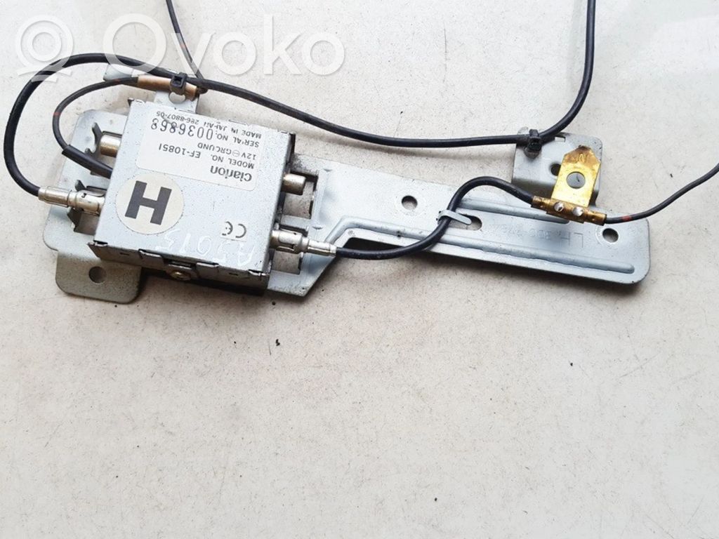 Subaru Legacy Antenna control unit 