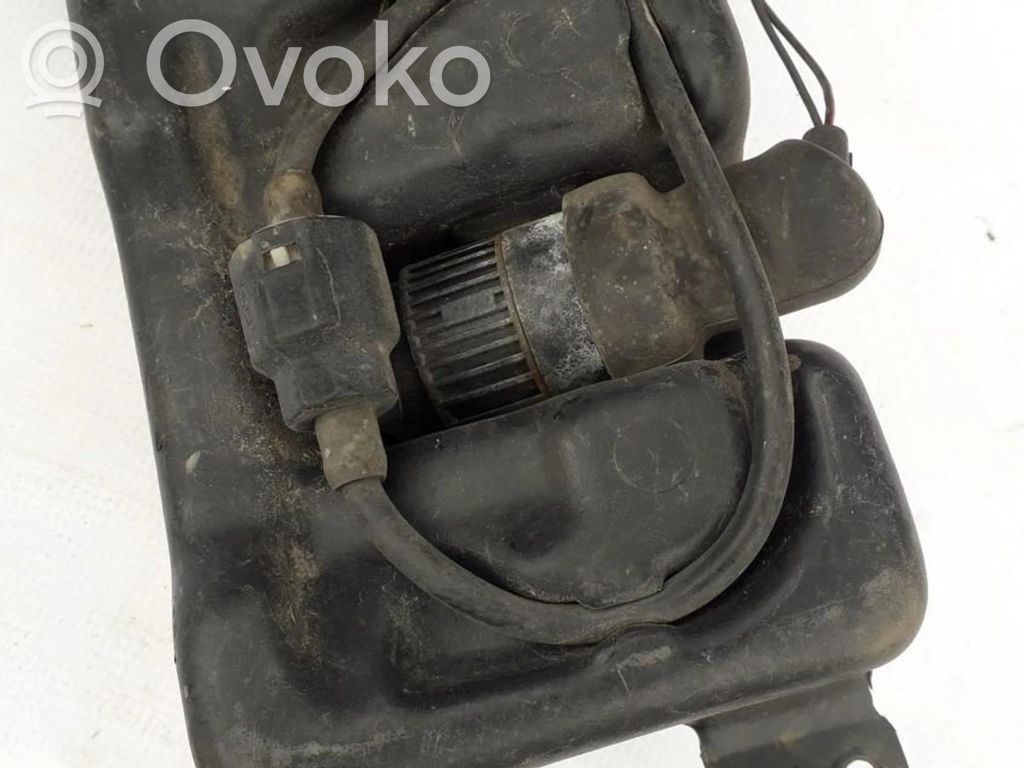 Opel Omega B1 Pumpe Scheibenwaschanlage 