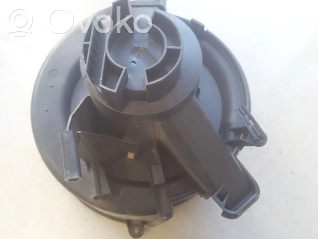 Opel Zafira A Wentylator nawiewu / Dmuchawa 