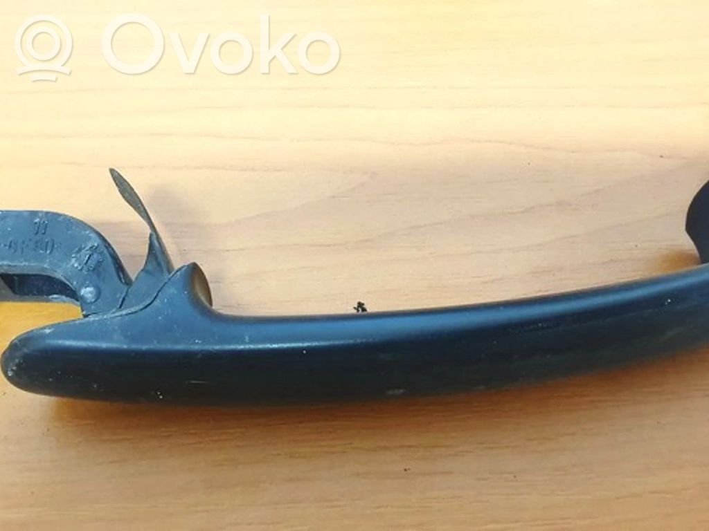 Etuoven ulkokahva   3B0837207,3B0837207