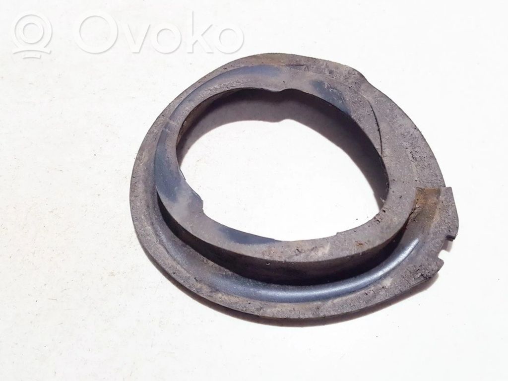 BMW 5 E60 E61 Front coil spring rubber mount 