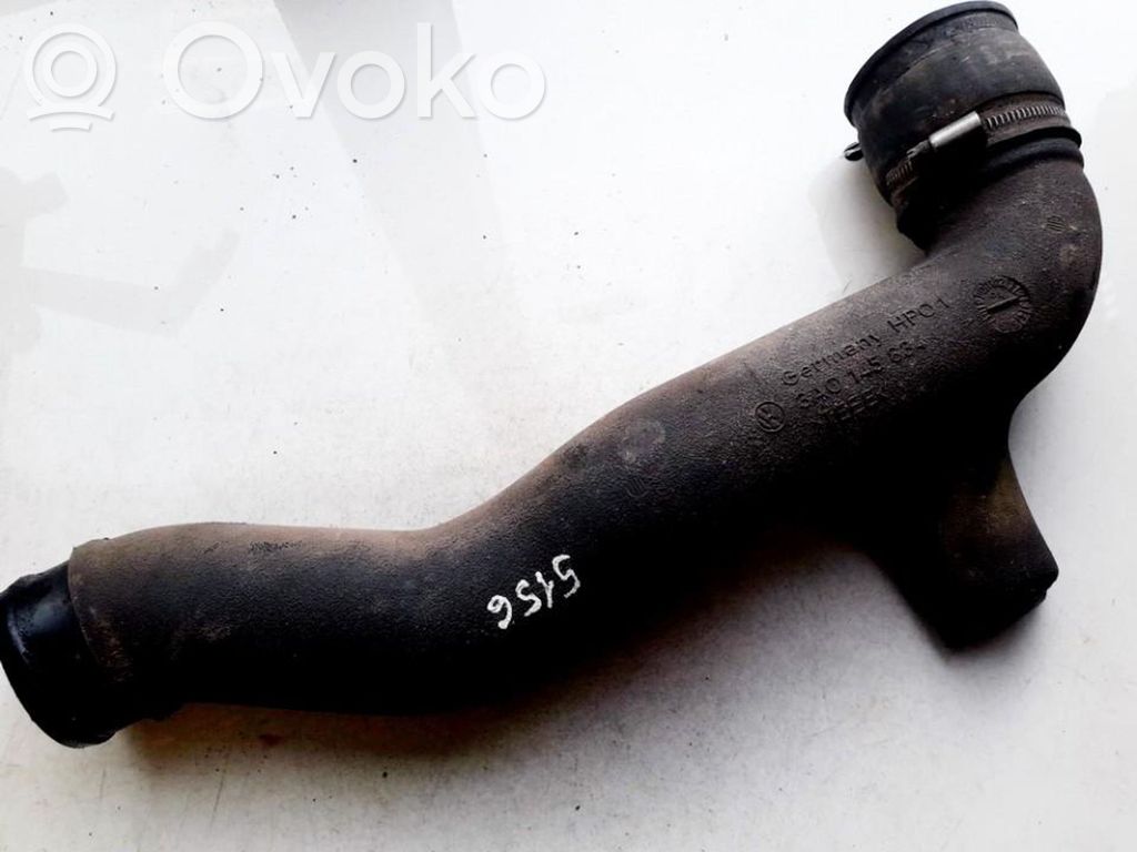 Volkswagen PASSAT B4 Furtun/conductă intercooler 