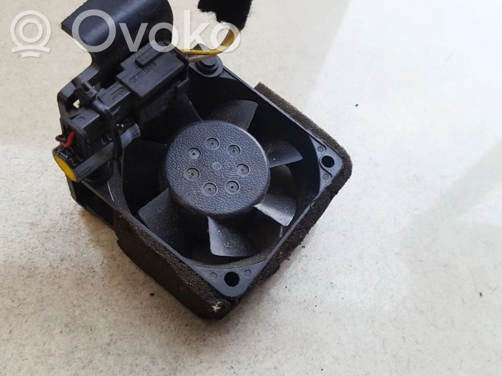 Peugeot 807 Ventilador de unidad de control/módulo del motor 