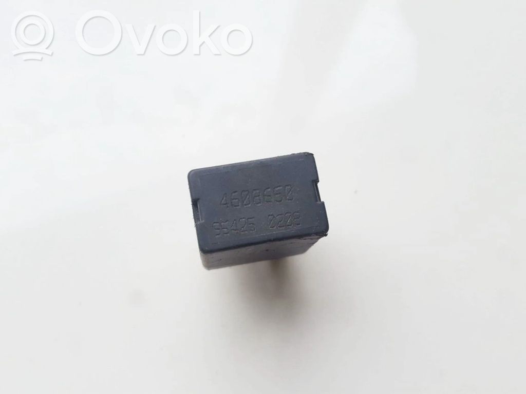 Volkswagen Golf IV Inne przekaźniki 