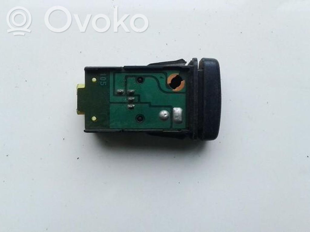 Mazda 323 Interruttore fendinebbia 