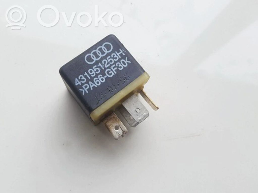 Audi A4 S4 B5 8D Altri relè