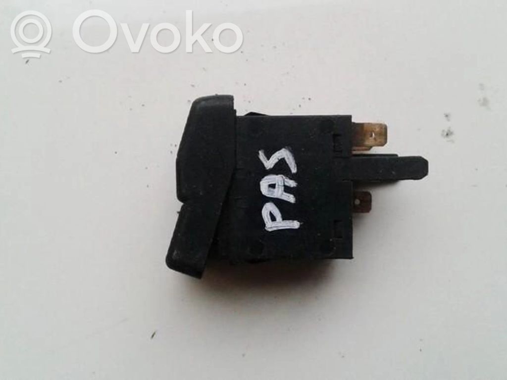 Volkswagen PASSAT B3 Interruttore fendinebbia