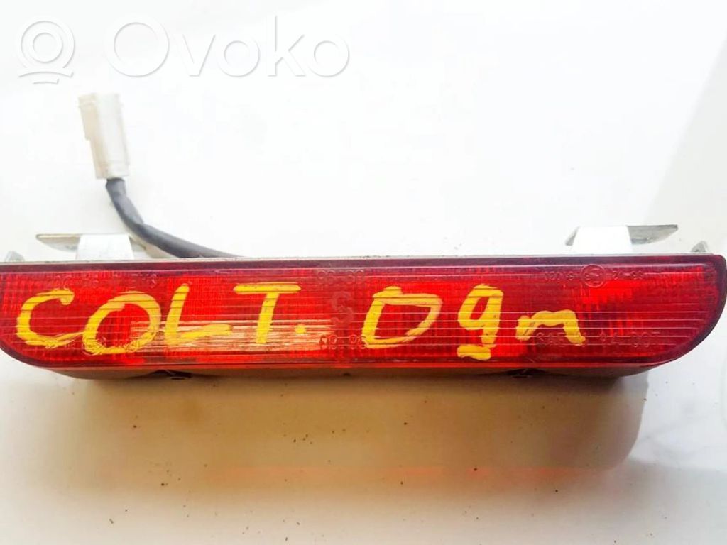 Mitsubishi Colt Troisième feu stop
