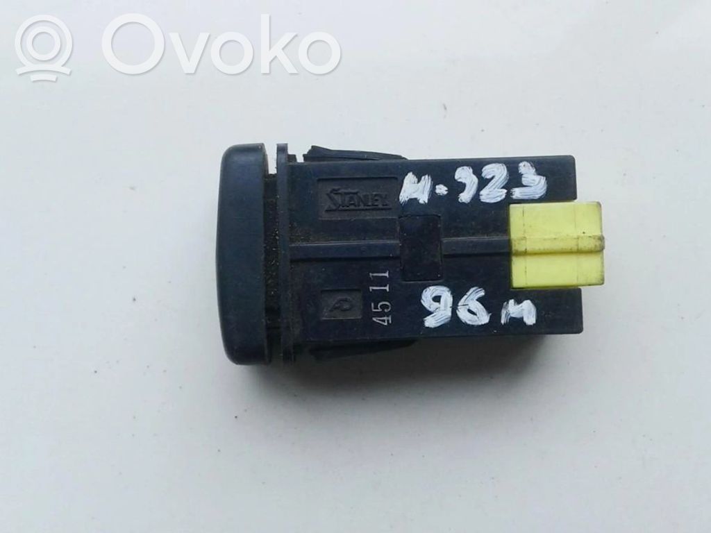 Interruptor de luz antiniebla   4511,4511