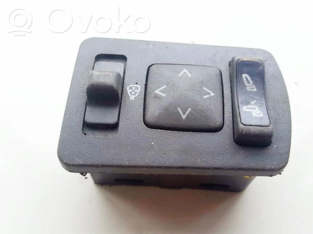 Interruptor del espejo lateral   B826,B826