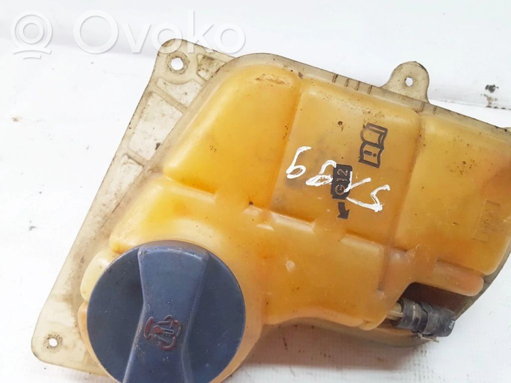 Audi A4 S4 B5 8D Vas expansiune/rezervor lichid de răcire 