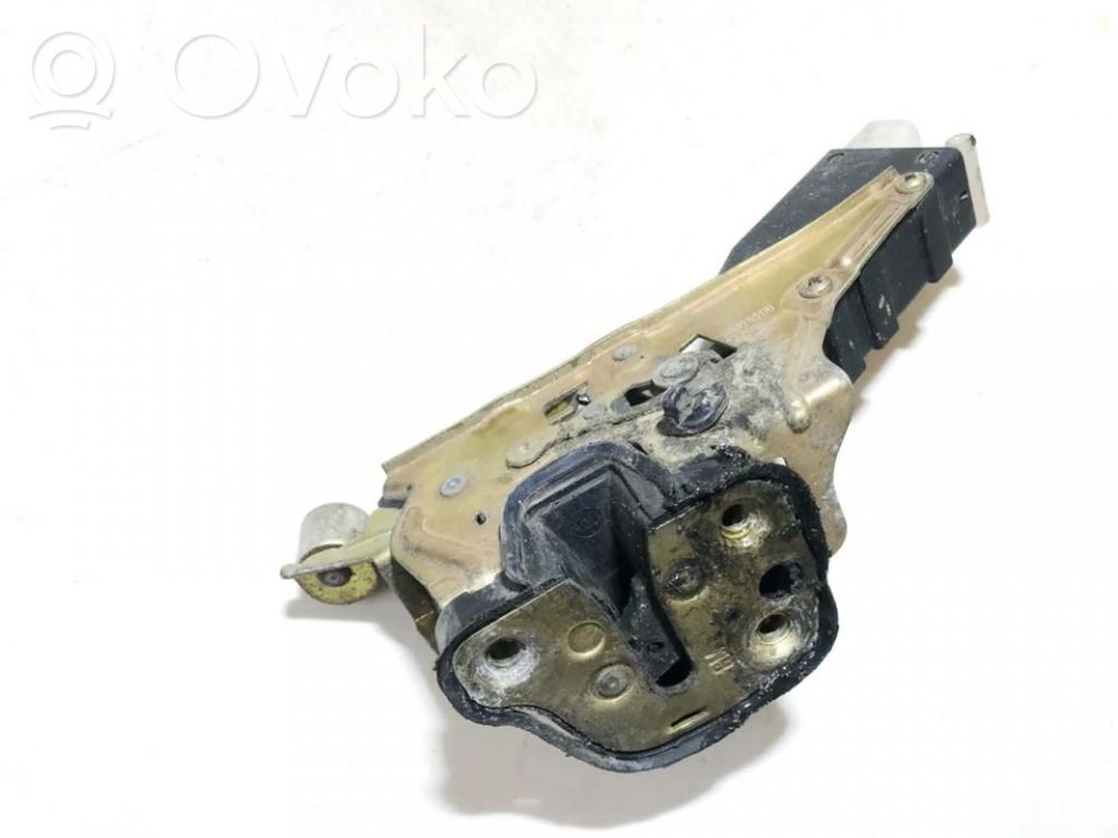 Opel Omega B1 Serratura portiera posteriore