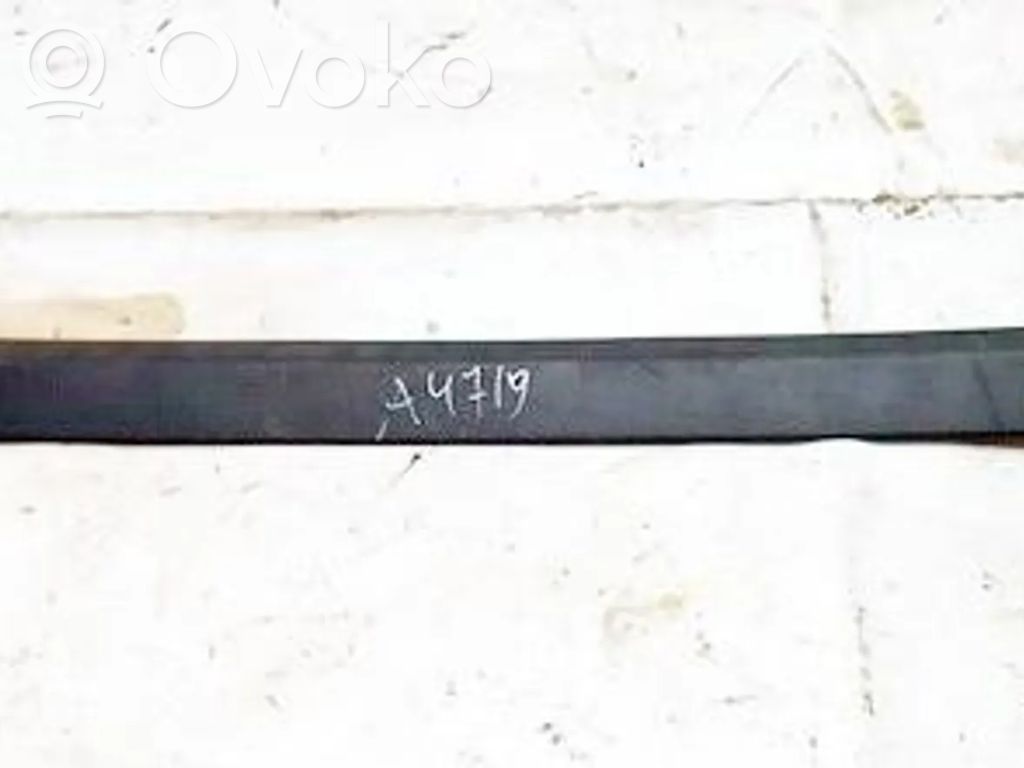 Volvo S60 Rivestimento della portiera anteriore (modanatura) 