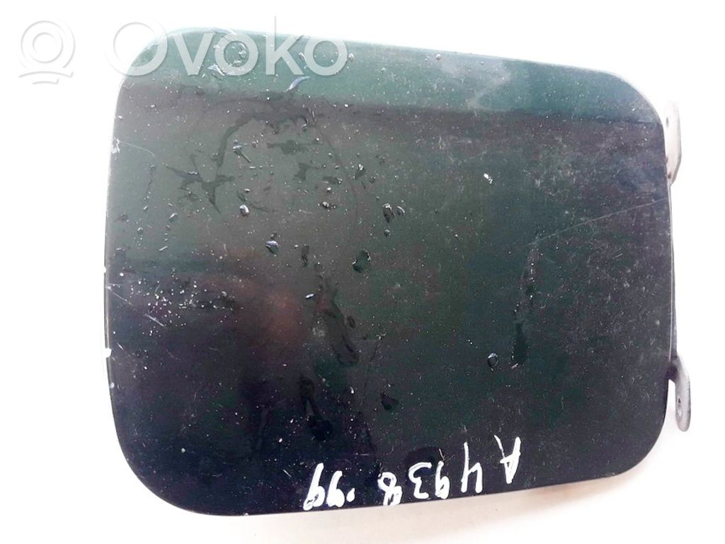 Polttoainesäiliön korkki