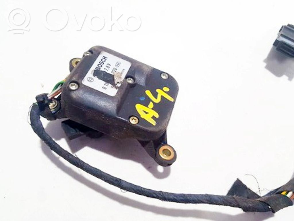 Audi A4 S4 B5 8D Motor/actuator clapetă aer 
