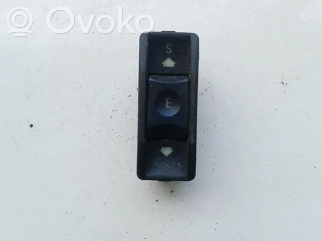 BMW 5 E34 Interruptor de control de tracción (ASR) 