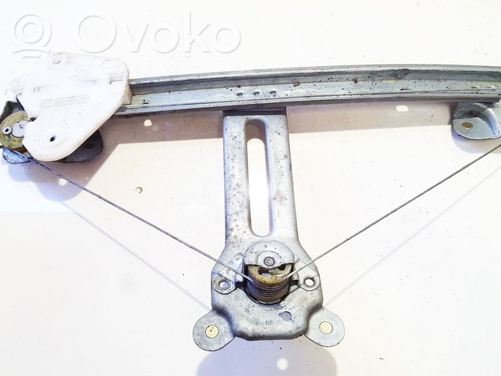 Mécanisme de lève-vitre avec moteur