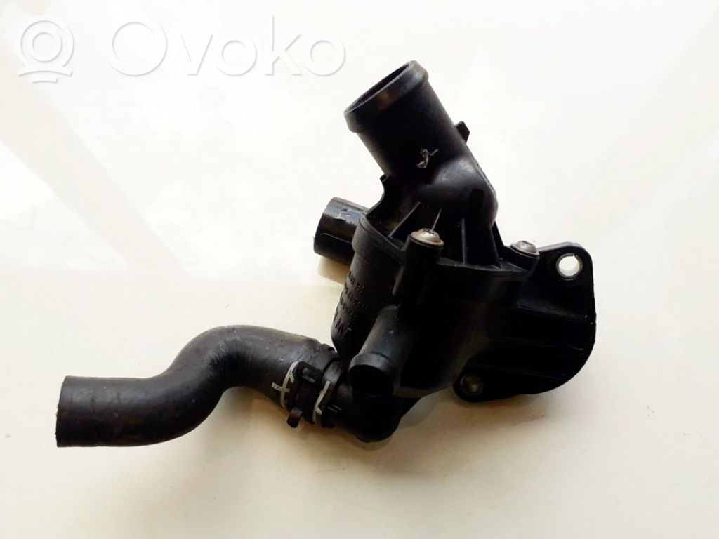 Volkswagen Golf VI Tubo flessibile del liquido di raffreddamento del motore 