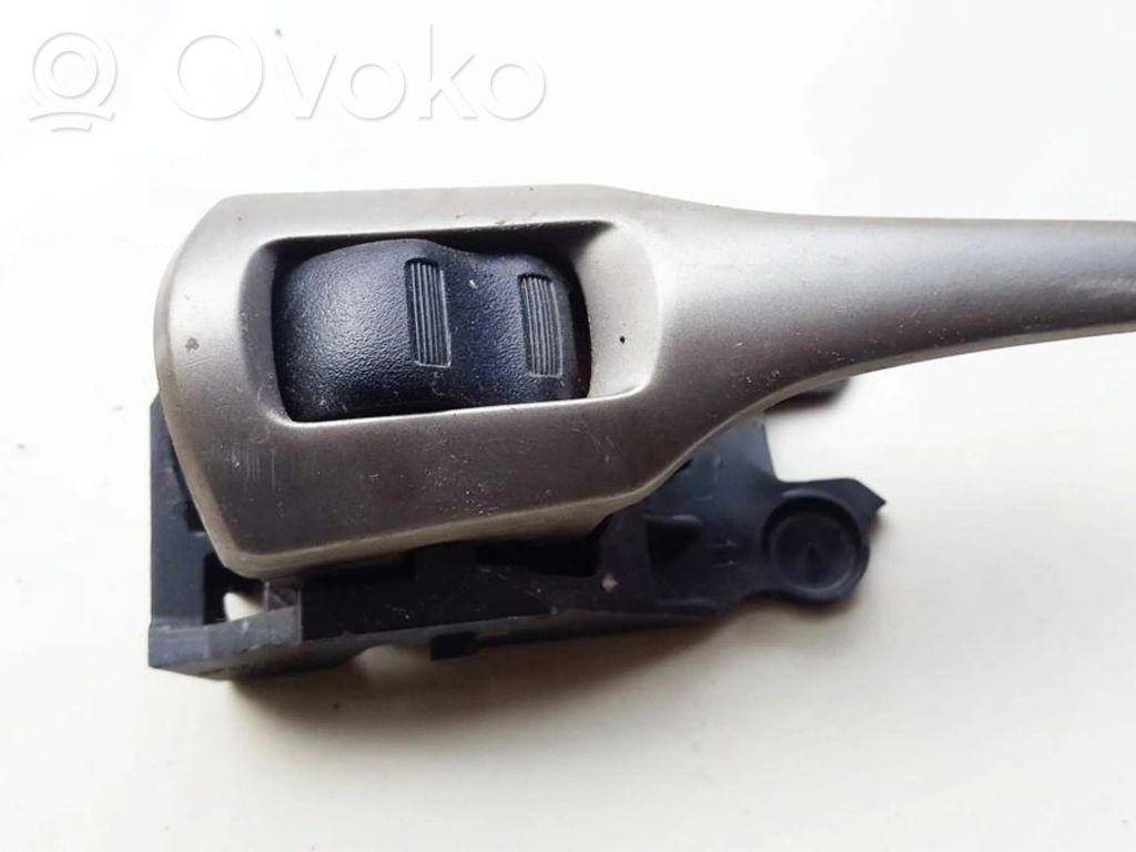 Toyota Auris 150 Manecilla interna puerta delantera 