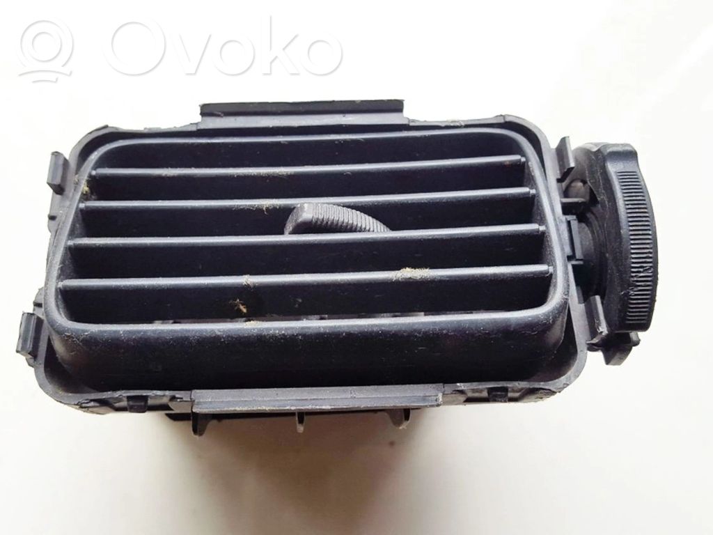 Mitsubishi Lancer Grilă ventilație centrală 