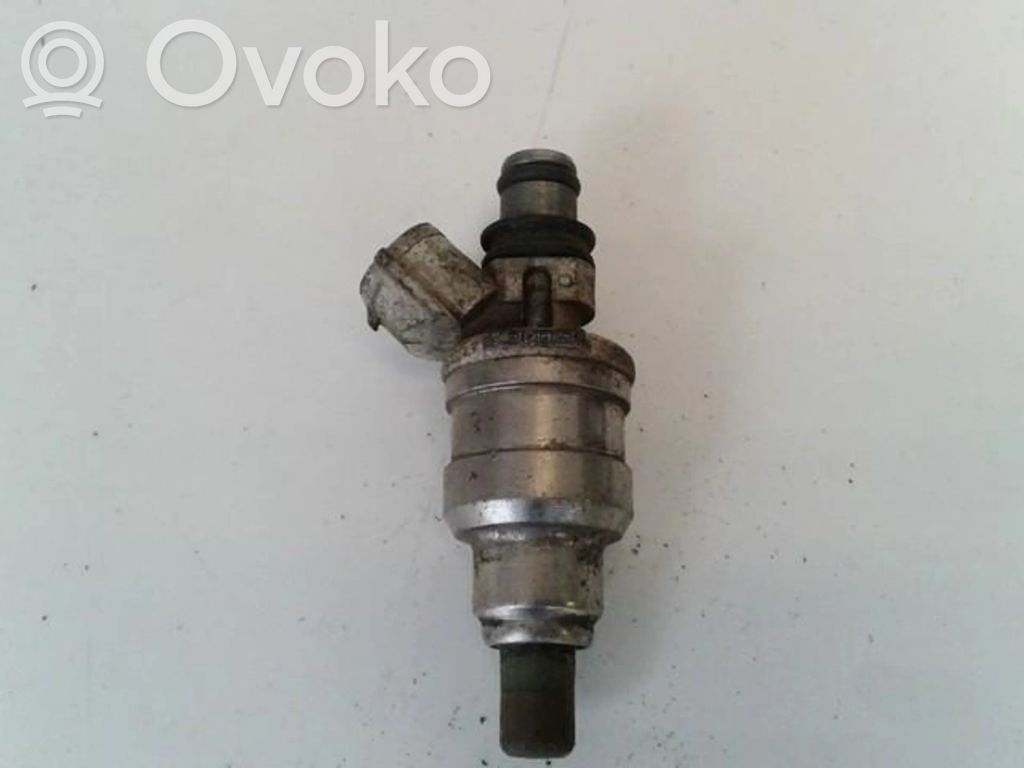 Mazda 323 Inyector de combustible 