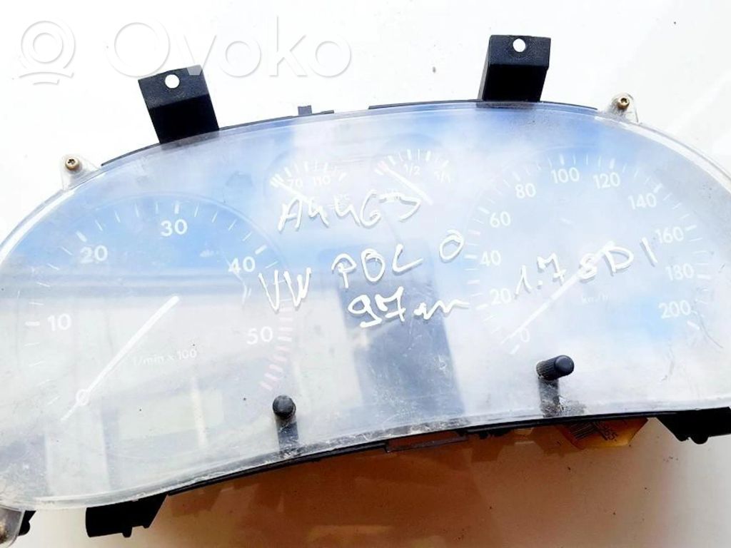 Volkswagen Polo III 6N 6N2 6NF Tachimetro (quadro strumenti)