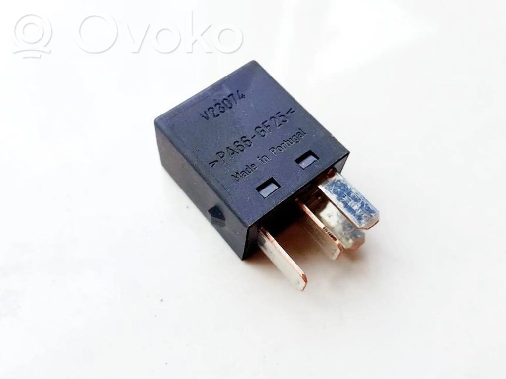 Muu rele   MB953382,MB953382