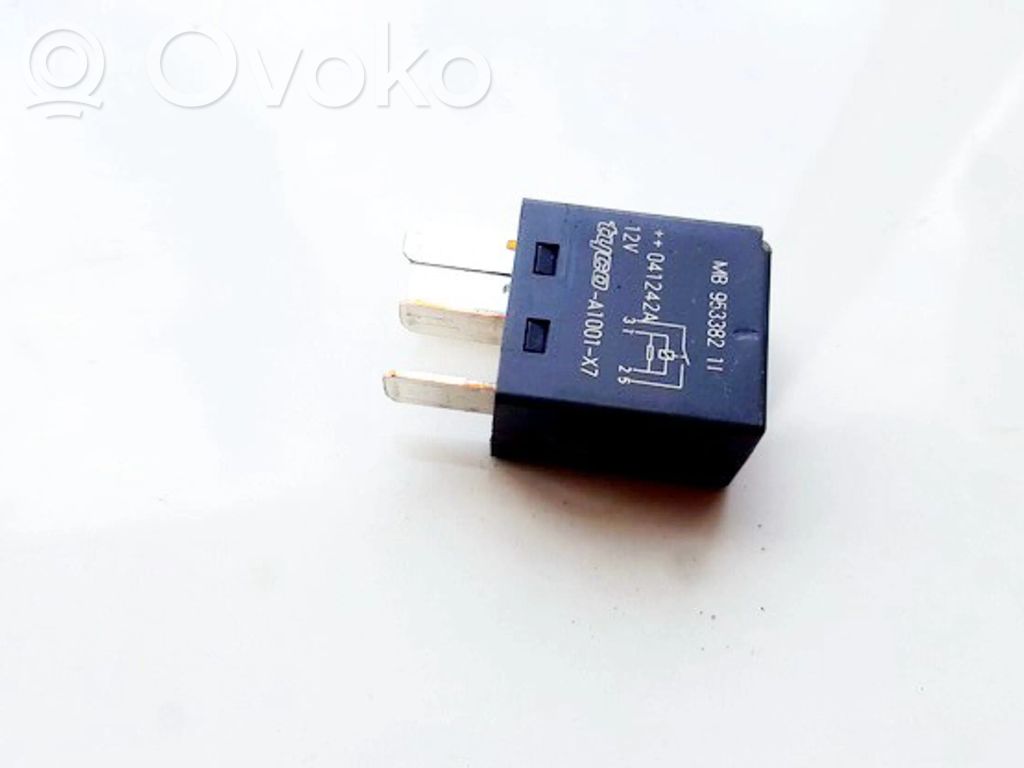 Sonstige Relais   MB953382,MB953382