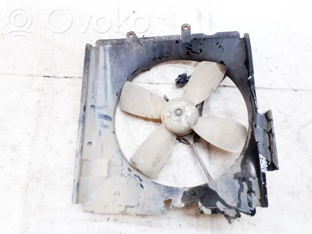 Mazda 323 Convogliatore ventilatore raffreddamento del radiatore