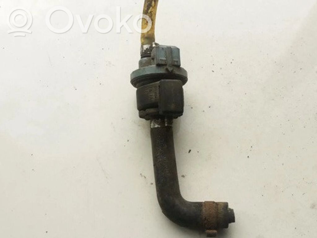 Volkswagen Golf III Valvola di depressione (usato) 