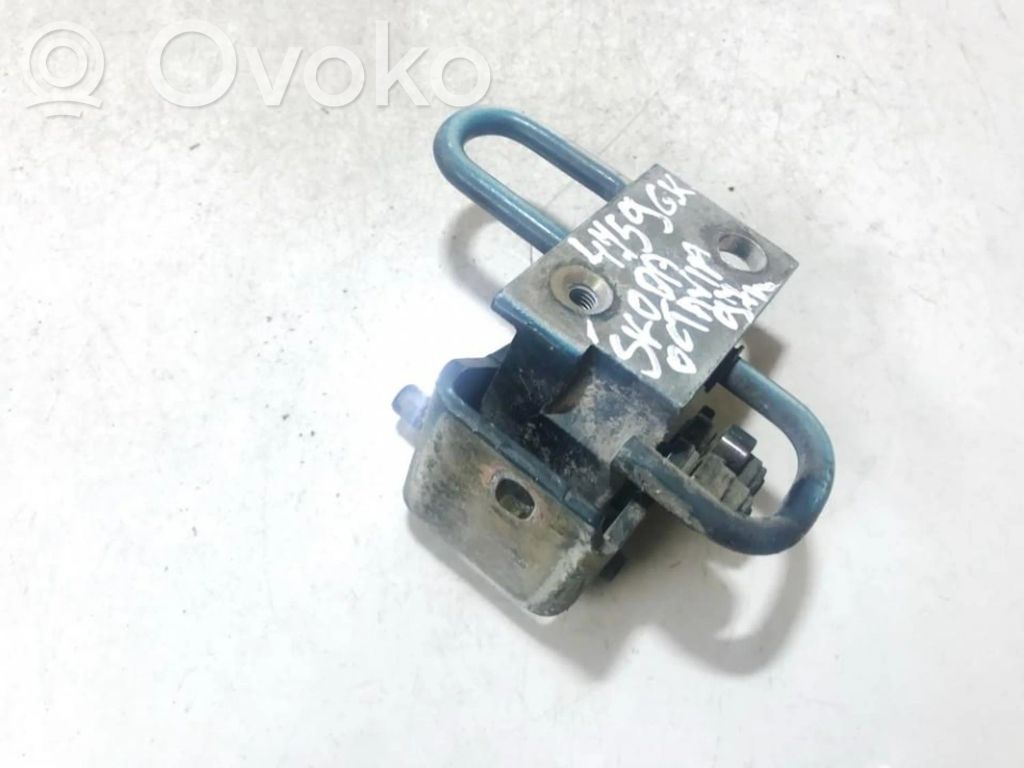 Skoda Octavia Mk1 (1U) Takaoven alasarana