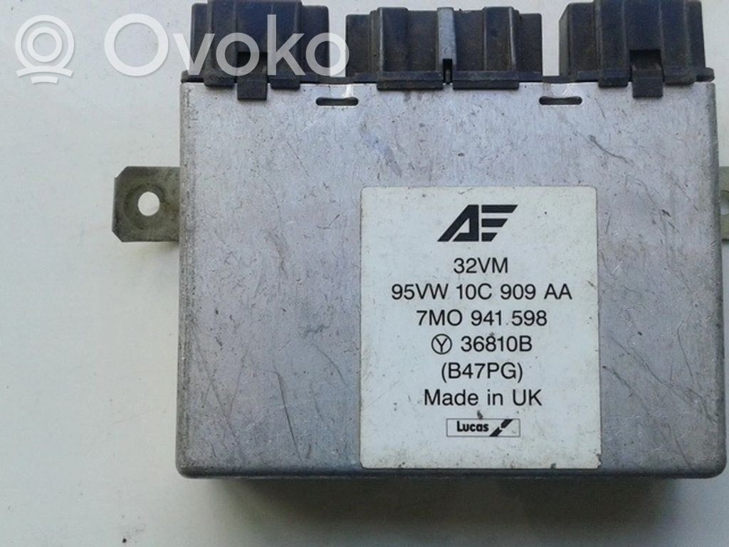 Mukavuusmoduuli   7M0941598,95VW10C909AA,7M0941598,95VW10C909AA
