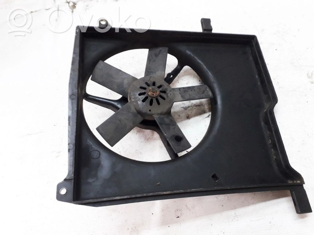 Opel Ascona C Osłona wentylatora chłodnicy 