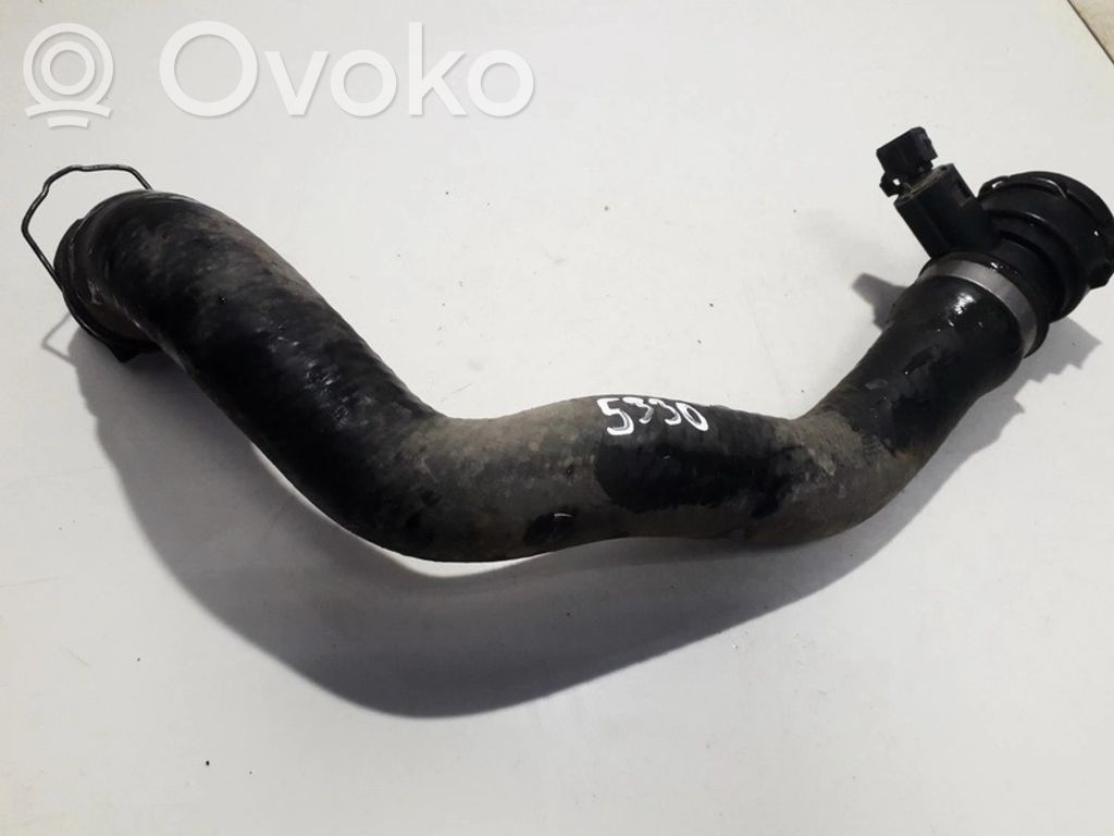 Engine coolant pipe/hose
