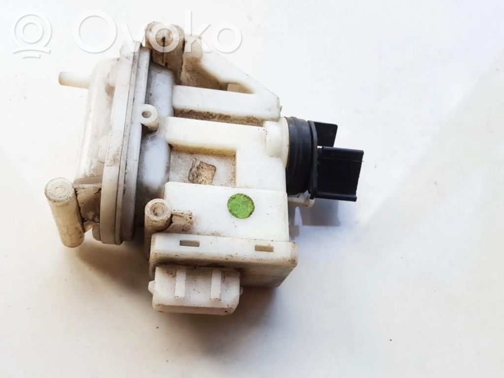 Volkswagen PASSAT B3 Motor de bloqueo de puertas 