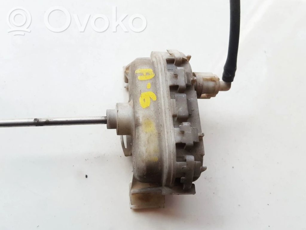 Audi A6 S6 C4 4A Motor de bloqueo de puertas 