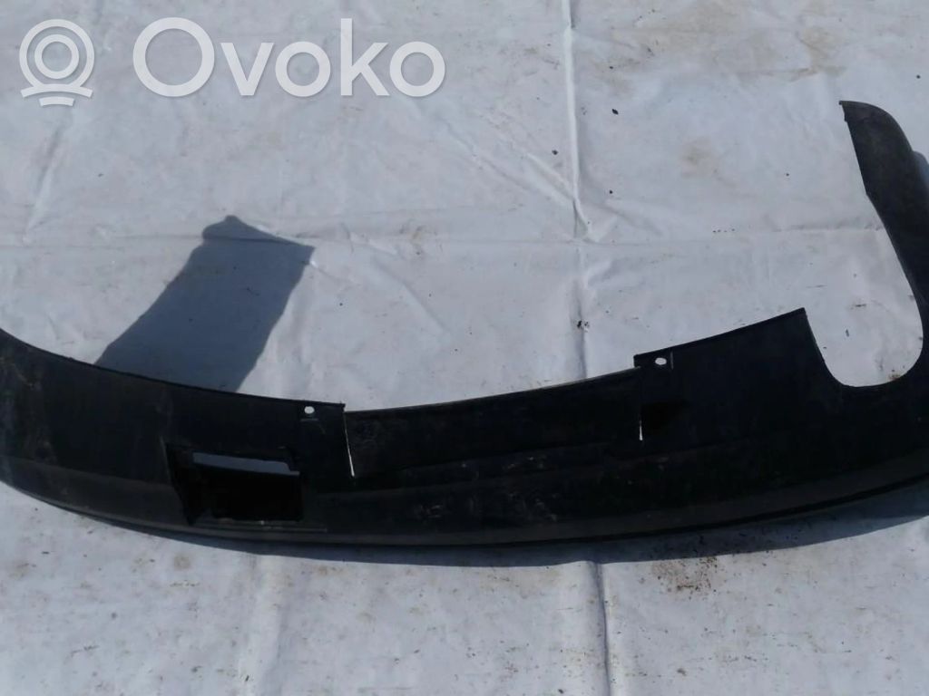 Opel Omega B1 Labbro del paraurti anteriore