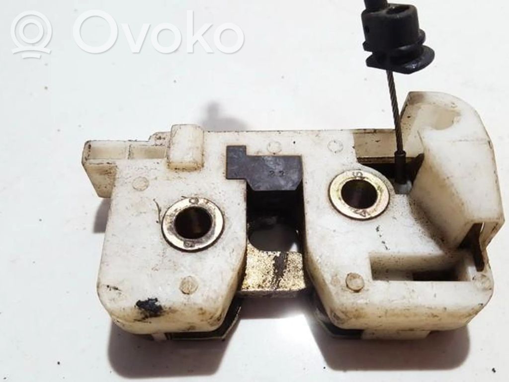 Ford Ka Spyna galinio dangčio 