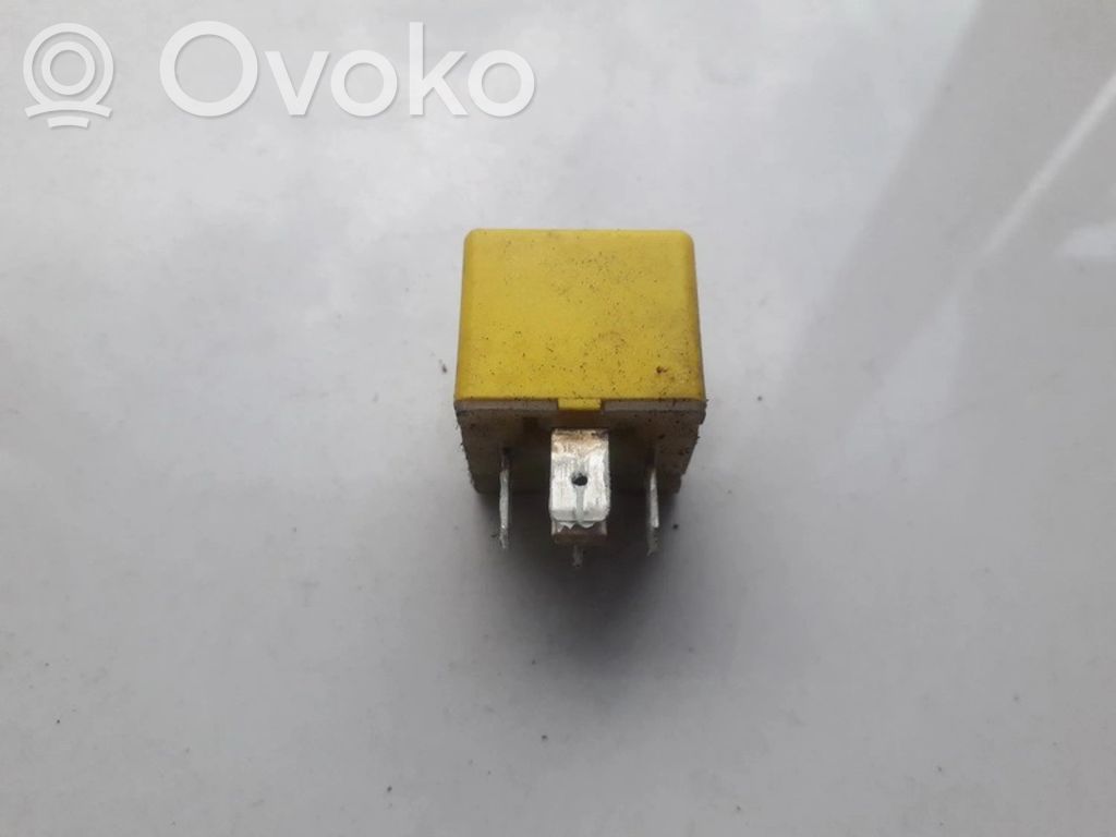 Otros relés   12V30A,12V30A