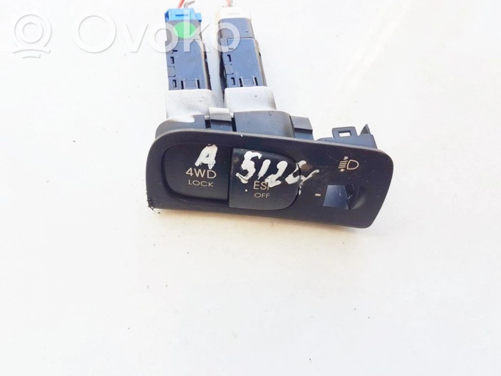 Bouton interrupteur programme de stabilité ESP   202002962,621W05010,202002962,621W05010