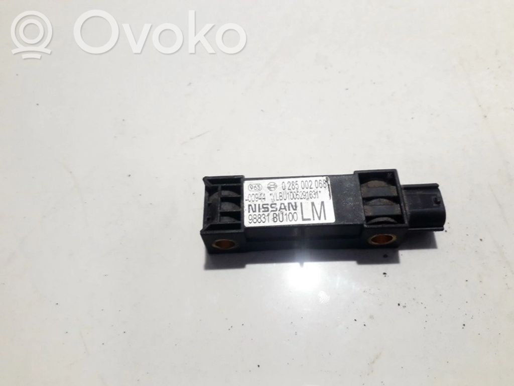 Nissan Almera N16 Airbagsensor Crashsensor Drucksensor