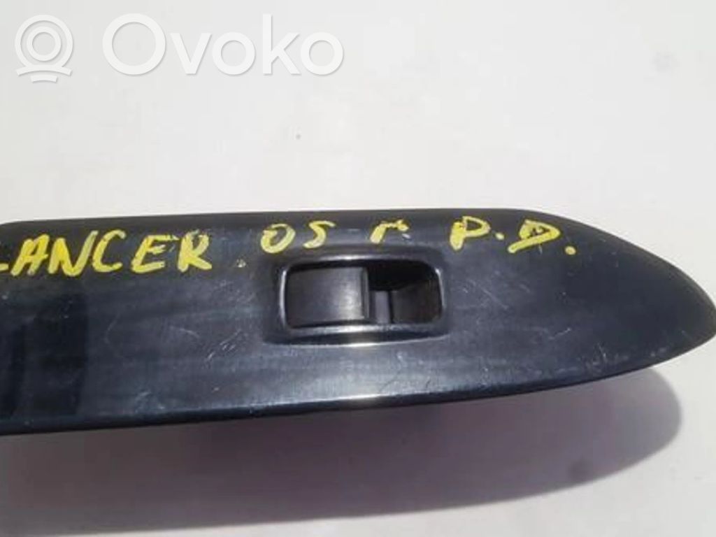 Mitsubishi Lancer Comutator comandă geamuri electrice 