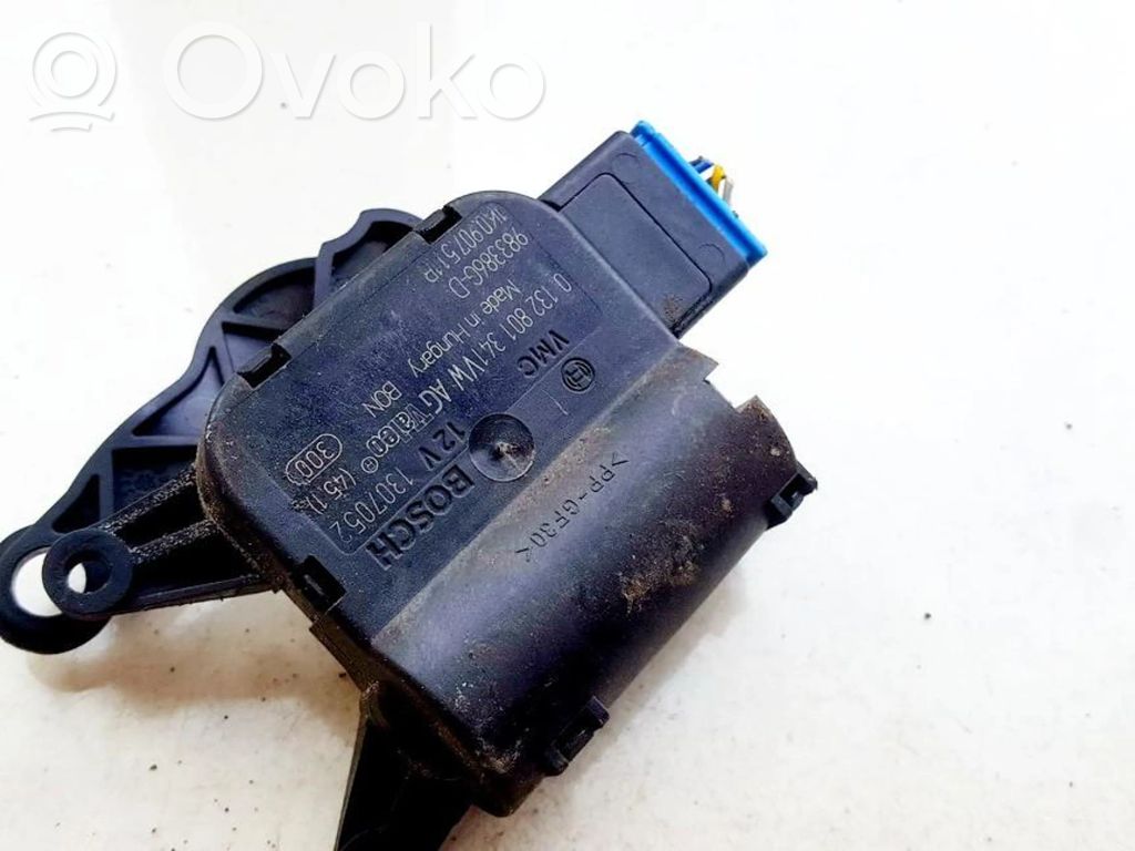 Volkswagen PASSAT CC Motorino attuatore aria