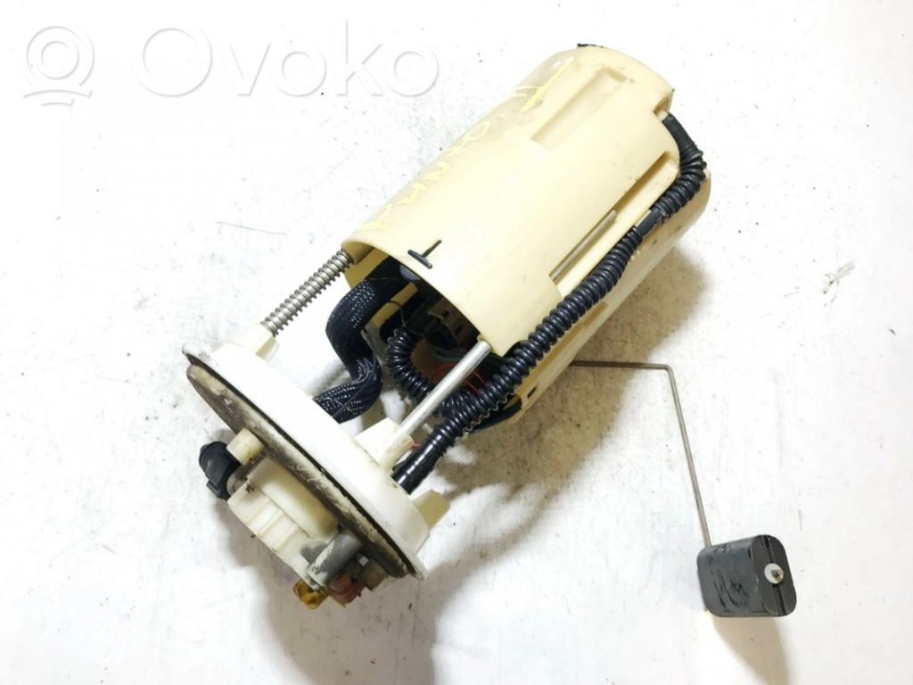 Fiat Punto (188) Bomba interna de combustible 