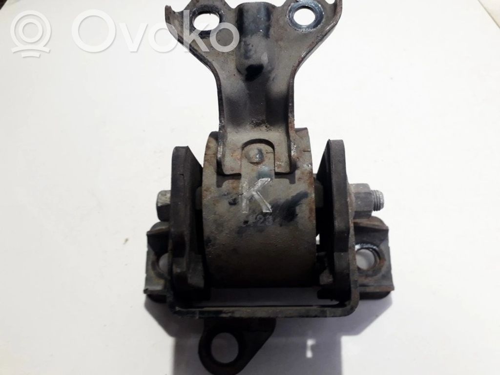 Mitsubishi Outlander Engine mount bracket 