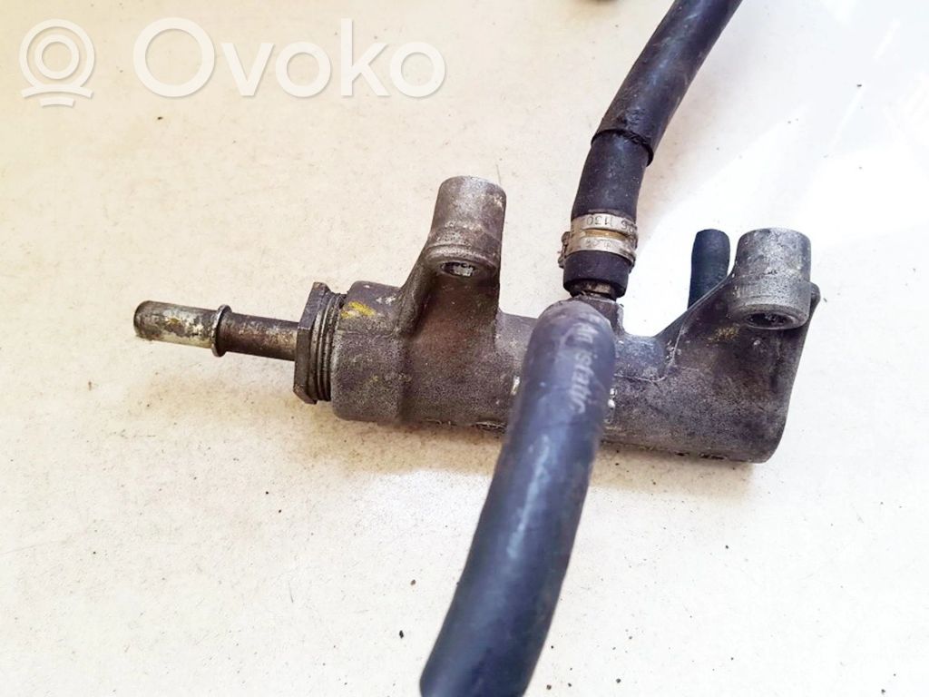 Opel Vectra C Polttoainepääputki 