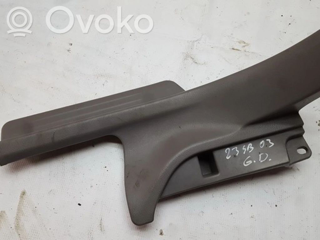 Subaru Forester SG Listwa progowa tylna 